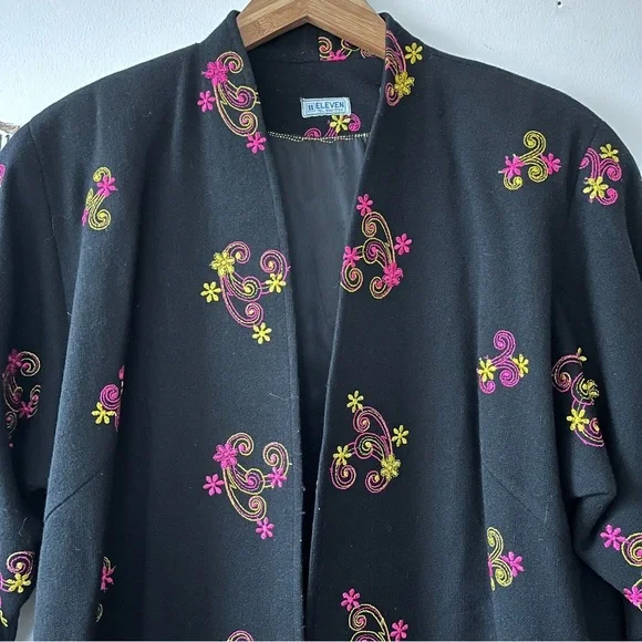 Vintage Black Japanese Haori Pink And Yellow Floral Embroidered Boho Duster - Picture 3 of 12